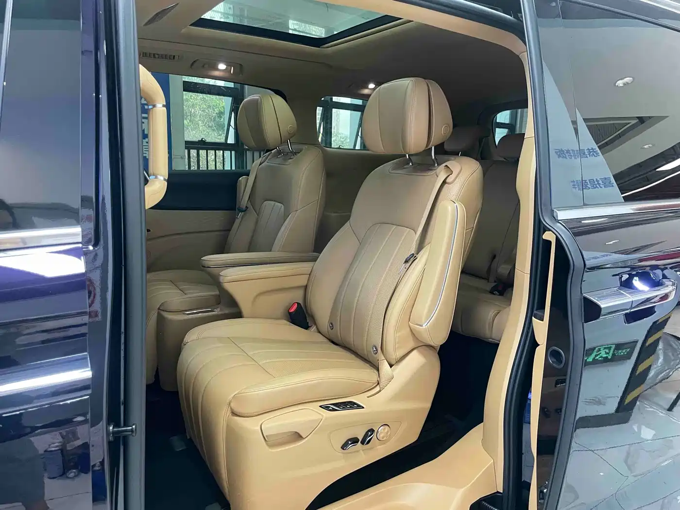 Voyah Auto Voyah Dreamer 2022 Zero-carbon Edition Think+Smart Driving Package 475km фото 5