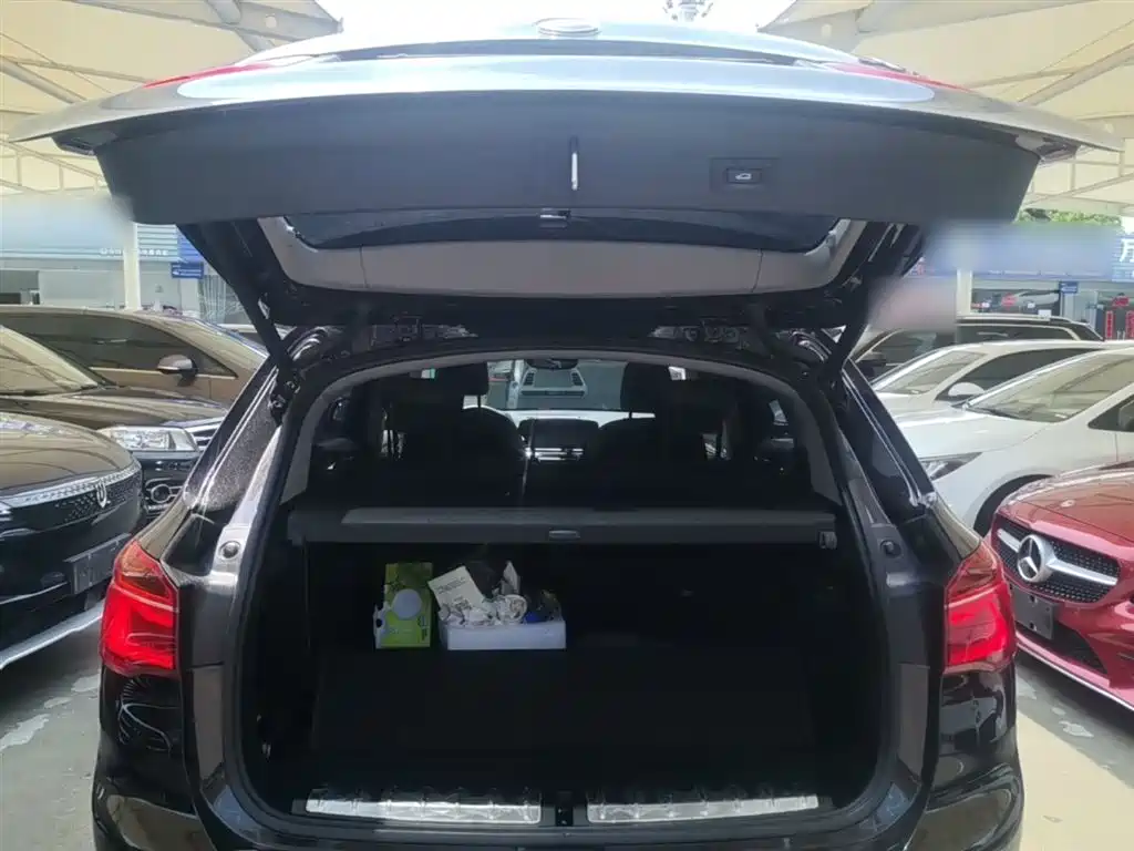 BMW X1 2018 xDrive20Li Premium Model фото 19
