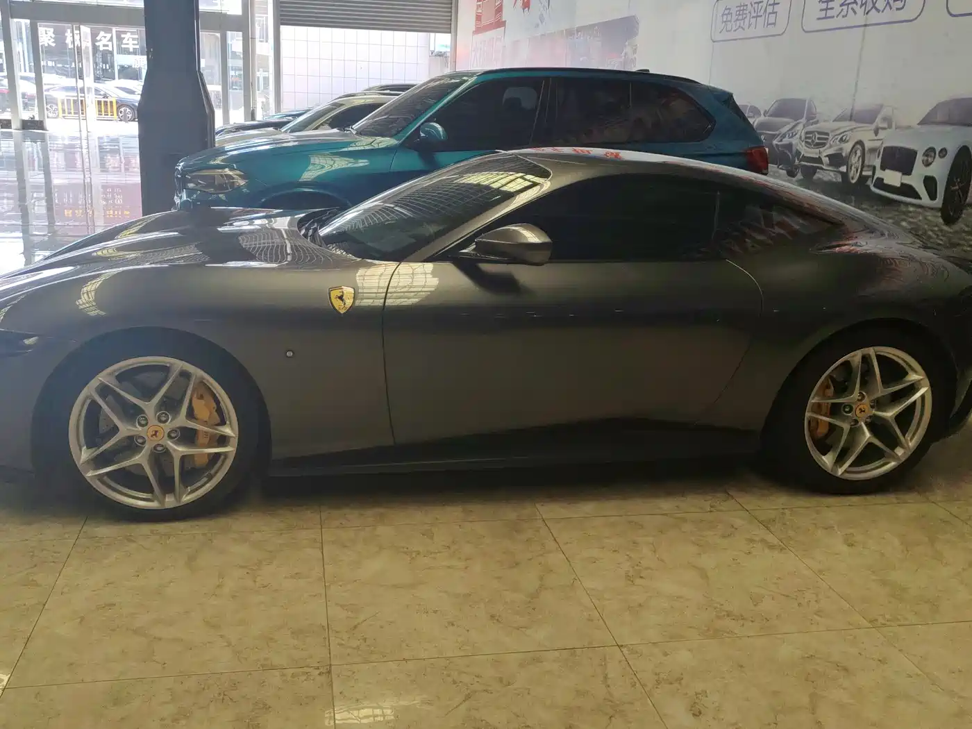 Ferrari Roma 2021 2020 3.9T V8