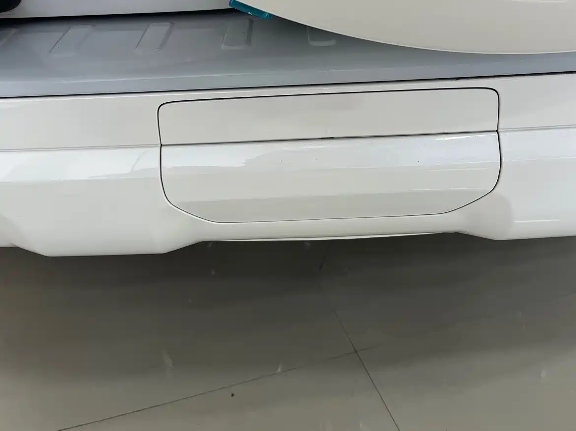 Tank 500 EV 2026 Hi4-T Smart Edition фото 21