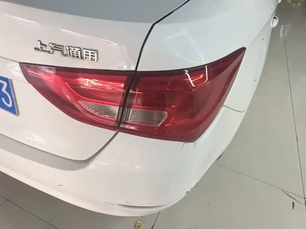 Фото 8 - Buick Excelle