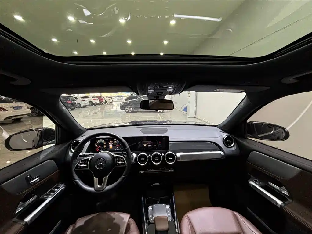 Mercedes-Benz GLB 2022 Model GLB 200 Dynamic Edition фото 6