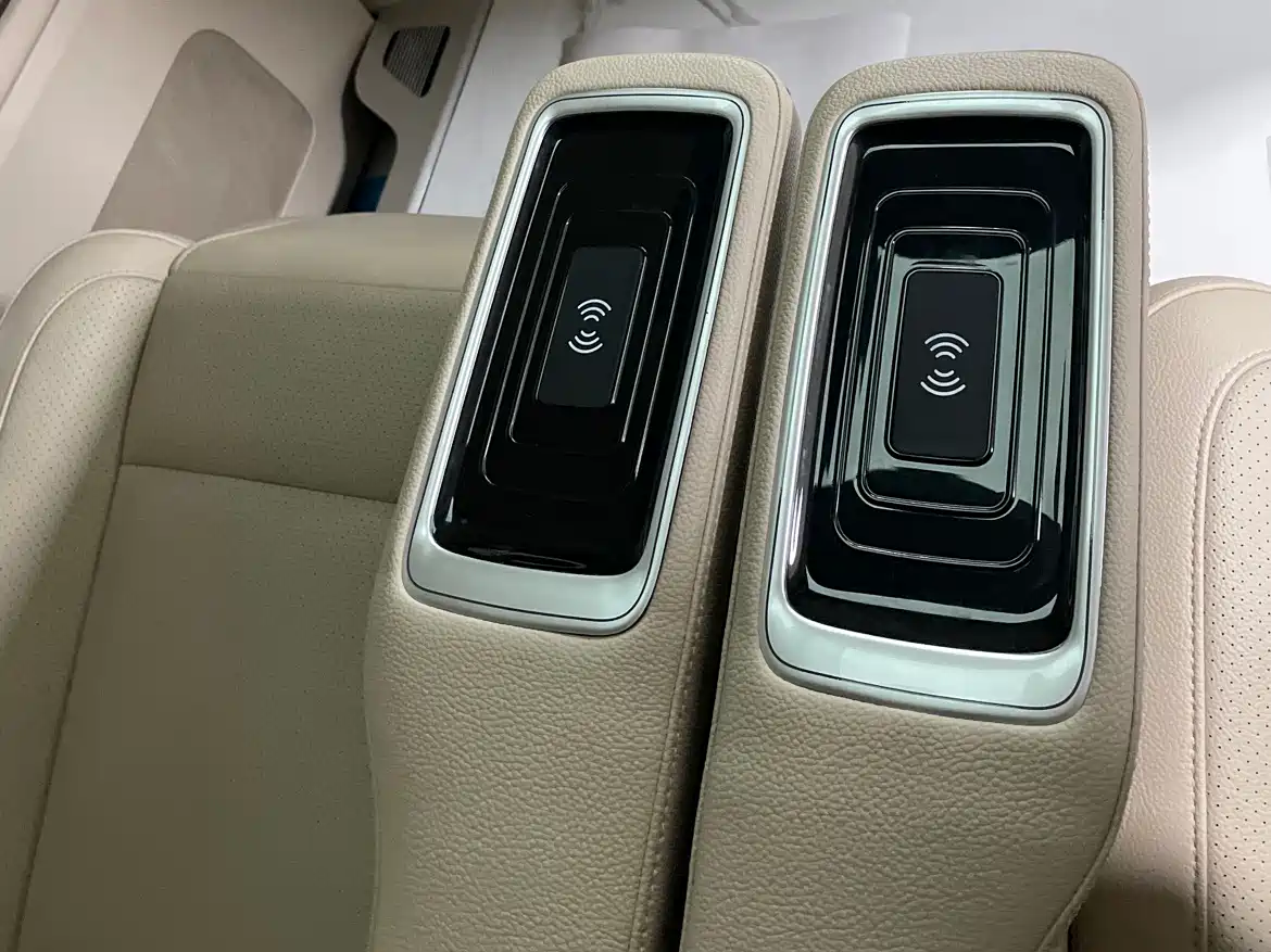 Mercedes-Benz V-Class 2022 V 260 Prestige Edition фото 15