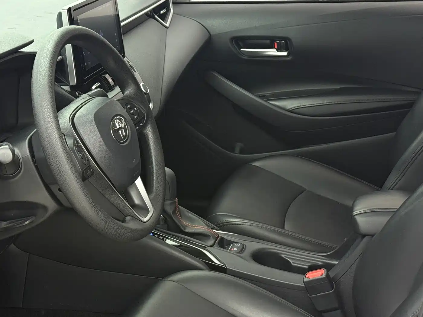 Toyota Corolla 2021 1.2T S-CVT Elite PLUS Edition фото 14