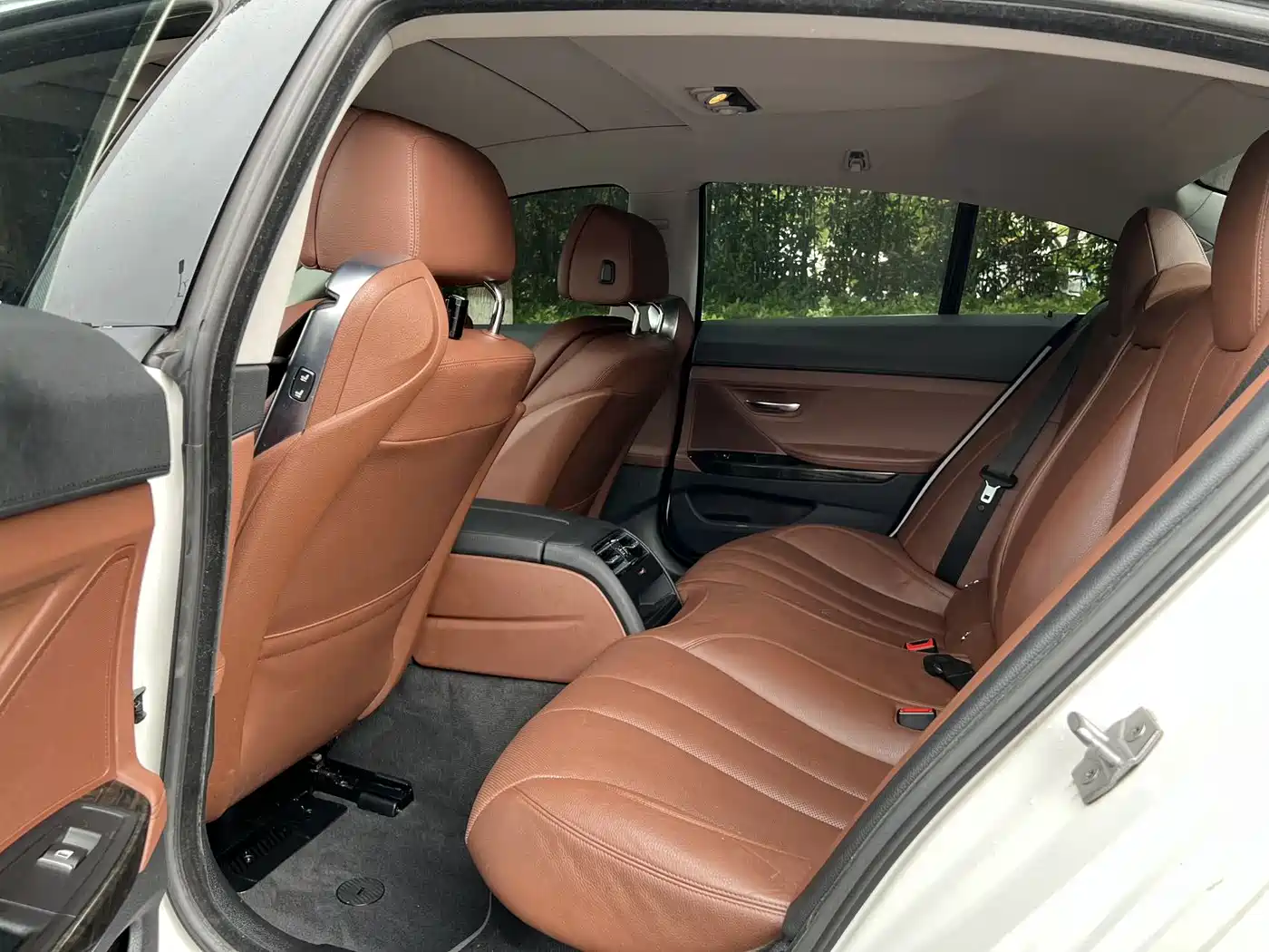 BMW 6 Series 2013 Facelift 640i Gran Coupe фото 8