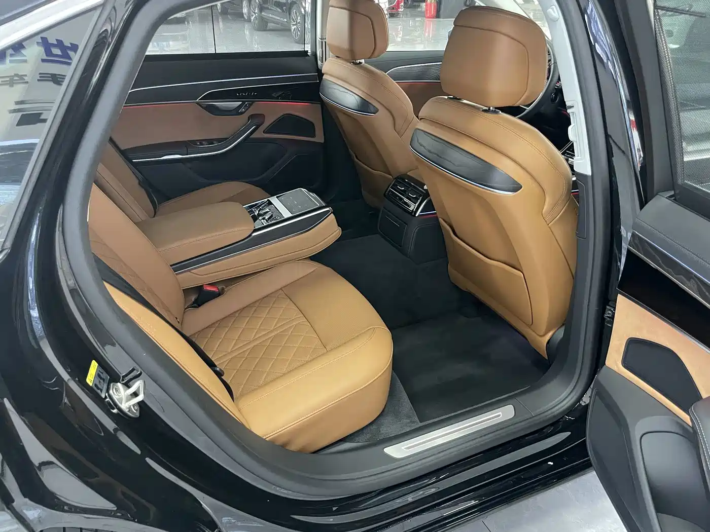 Audi A8 2025 2025 A8L 50 TFSI quattro Exclusive Selection