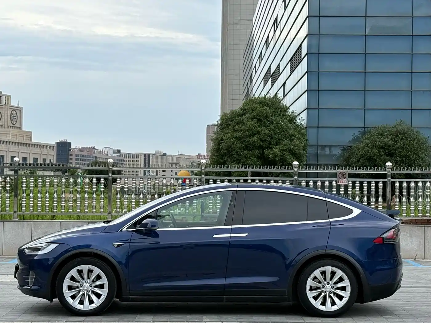 Tesla Model X 2017 2016 Model X 75D