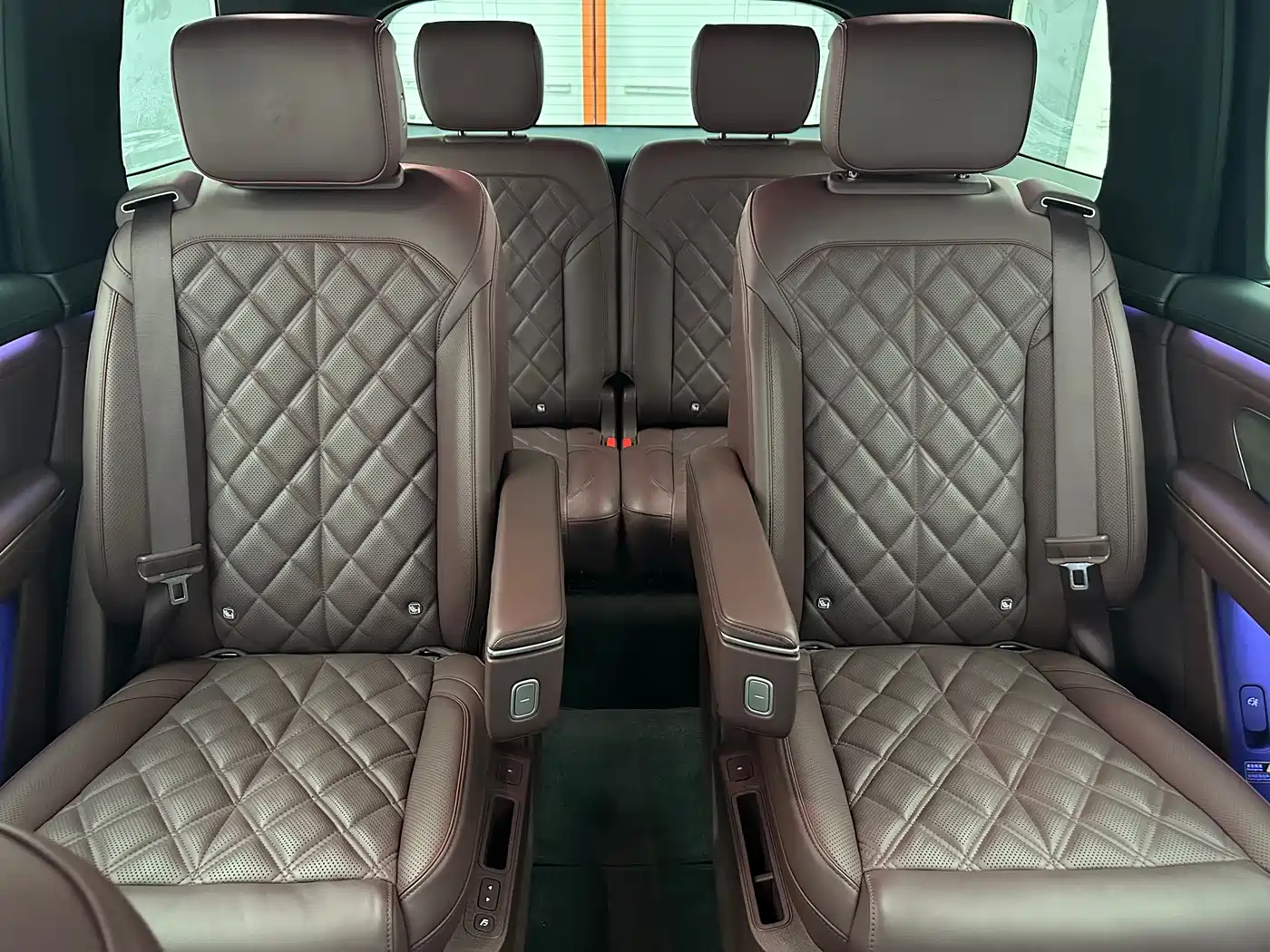 NIO ES8 2025 2025 Model 6-Seat Executive Luxury Edition