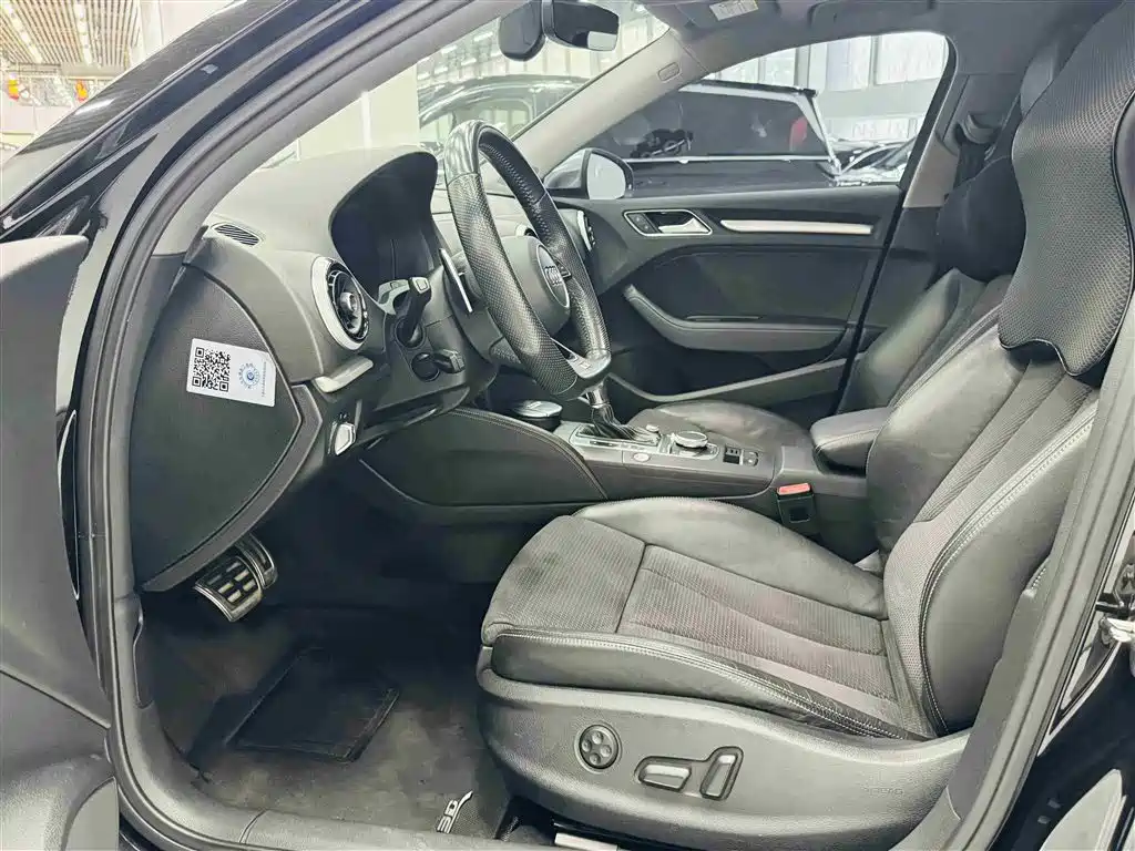 Audi S3 2017 S3 2.0T Limousine фото 11