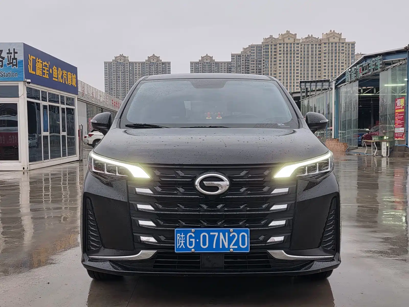 Фото 2 - GAC Trumpchi Trumpchi M6