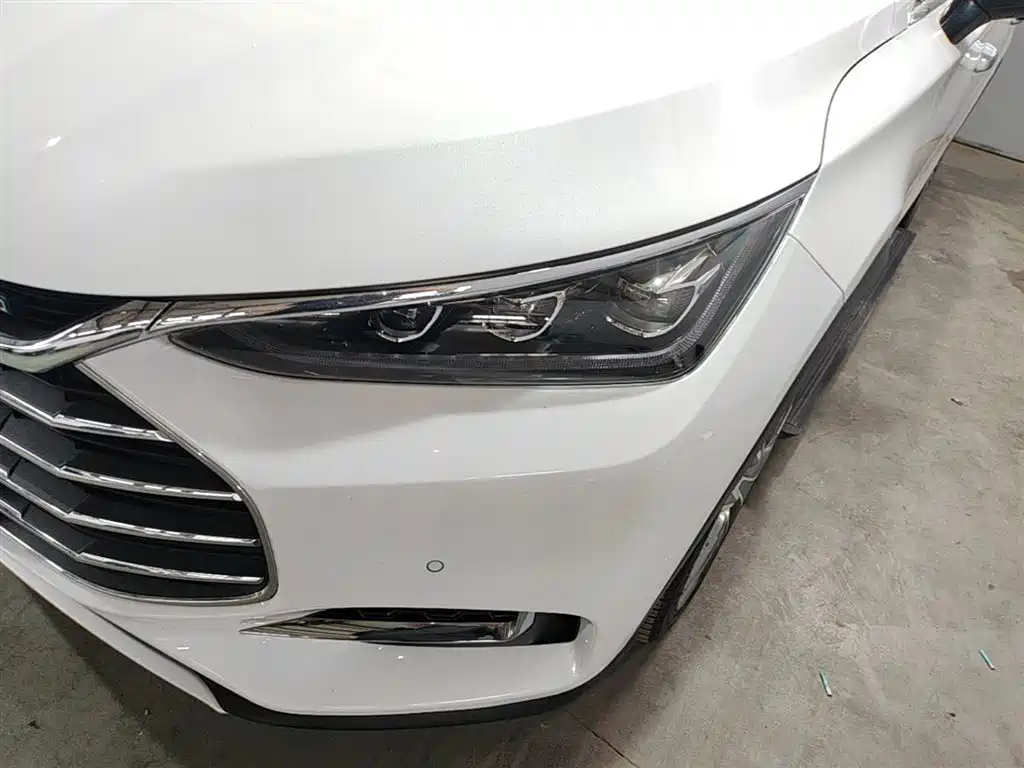 BYD TANG