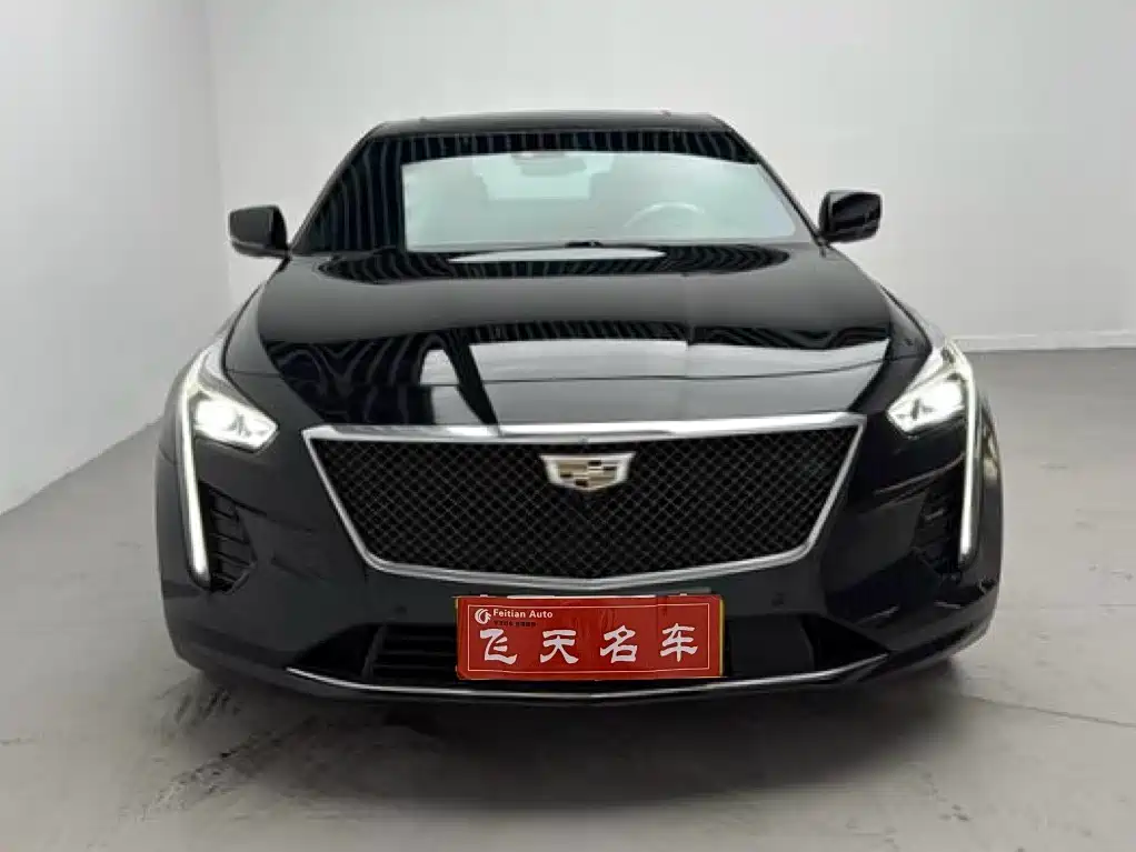 CADILLAC CT6