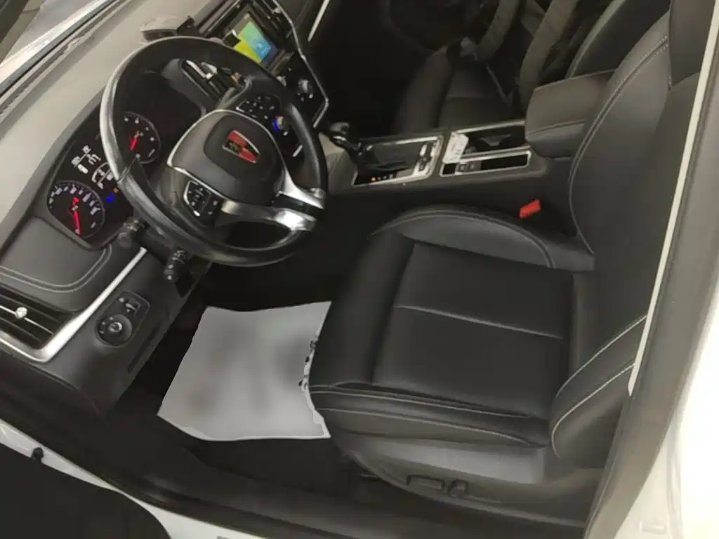 Roewe i6 2018 2018 20T Automatic Flagship Edition
