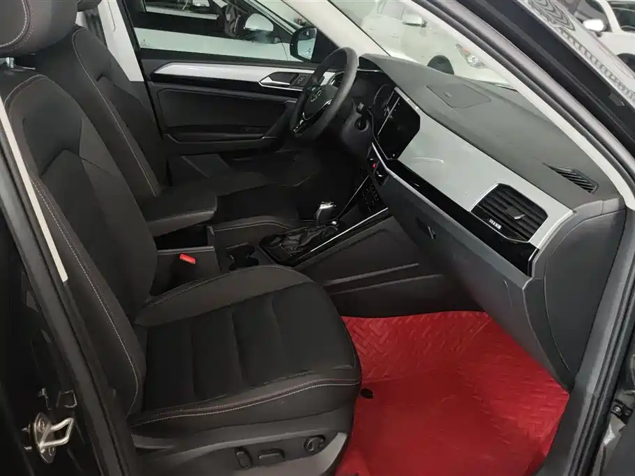 Volkswagen Tayron 2020 330TSI 2WD Luxury Smart Edition Pro фото 8