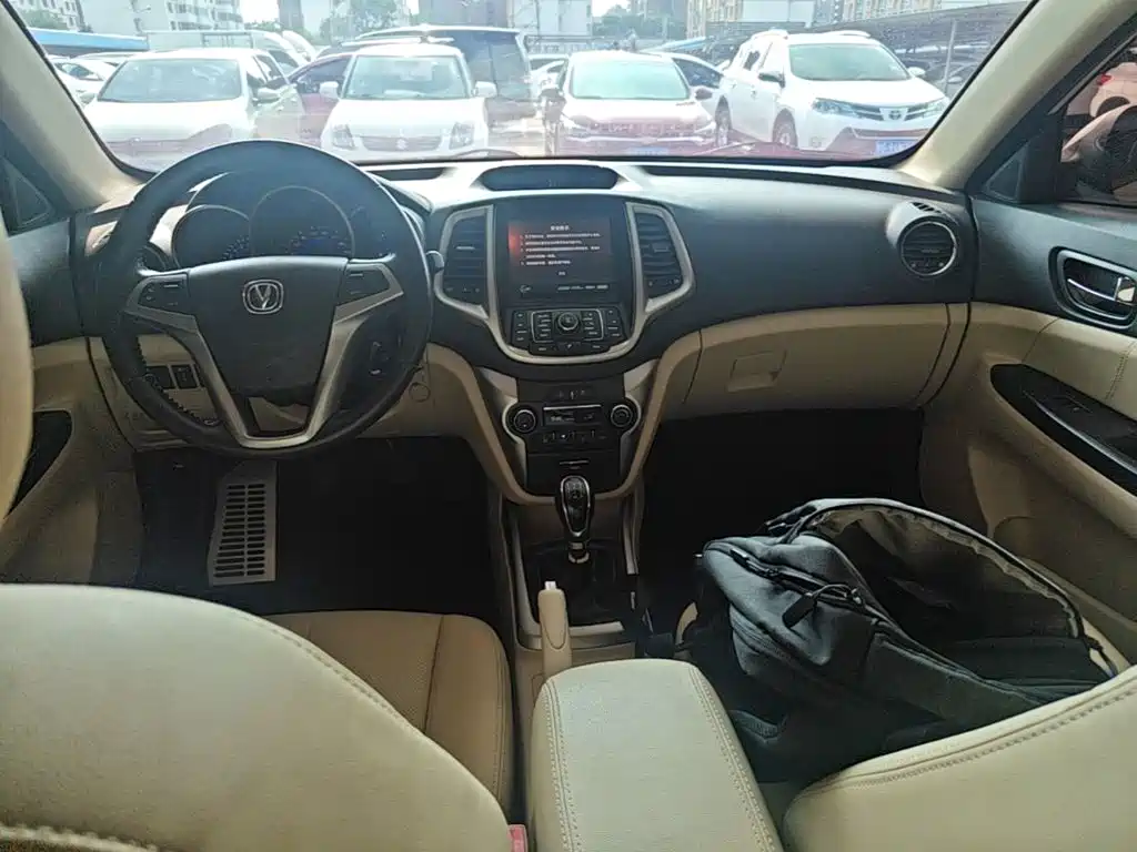 Changan Eado 2015 2015 1.6L Manual Luxury China V