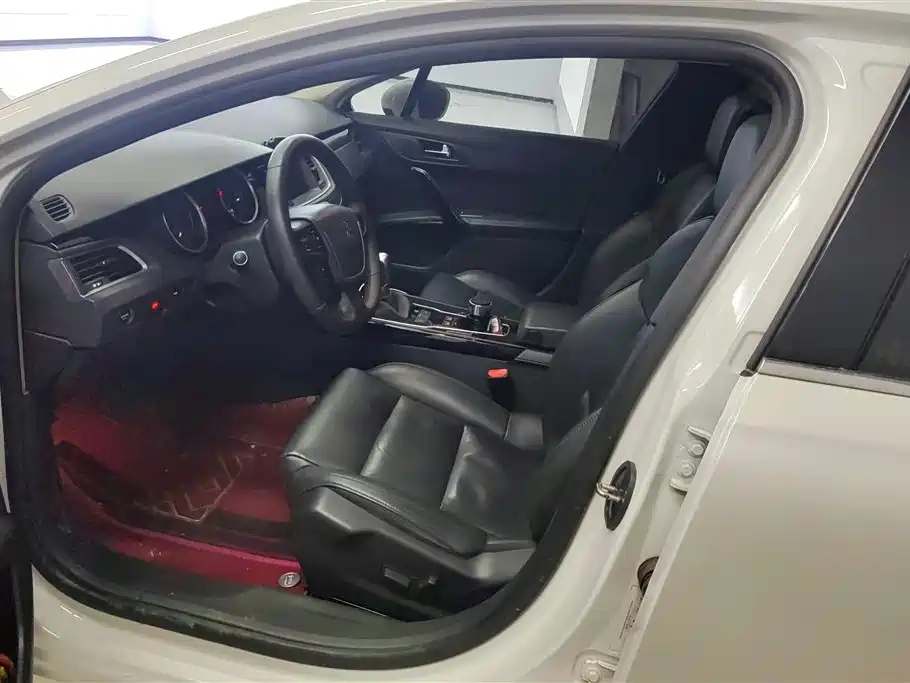 Peugeot 508 2015 1.6THP Auto Excellence Edition фото 9