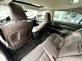 Фото 10 - Lexus ES