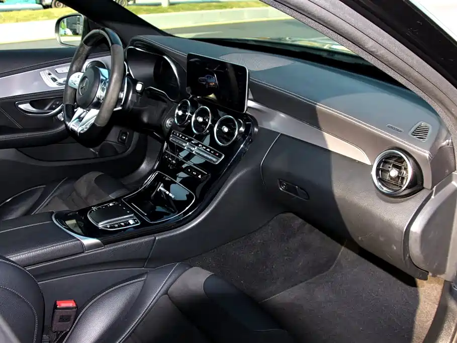 Mercedes-Benz C-Class AMG 2019 AMG C 63 фото 14