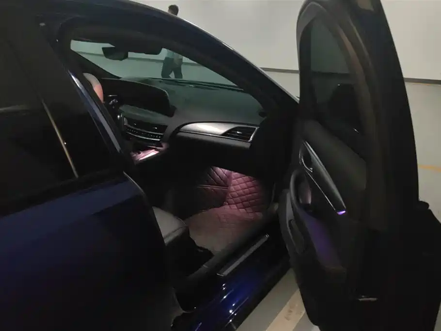 Cadillac CT5 2024 28T Premium фото 8