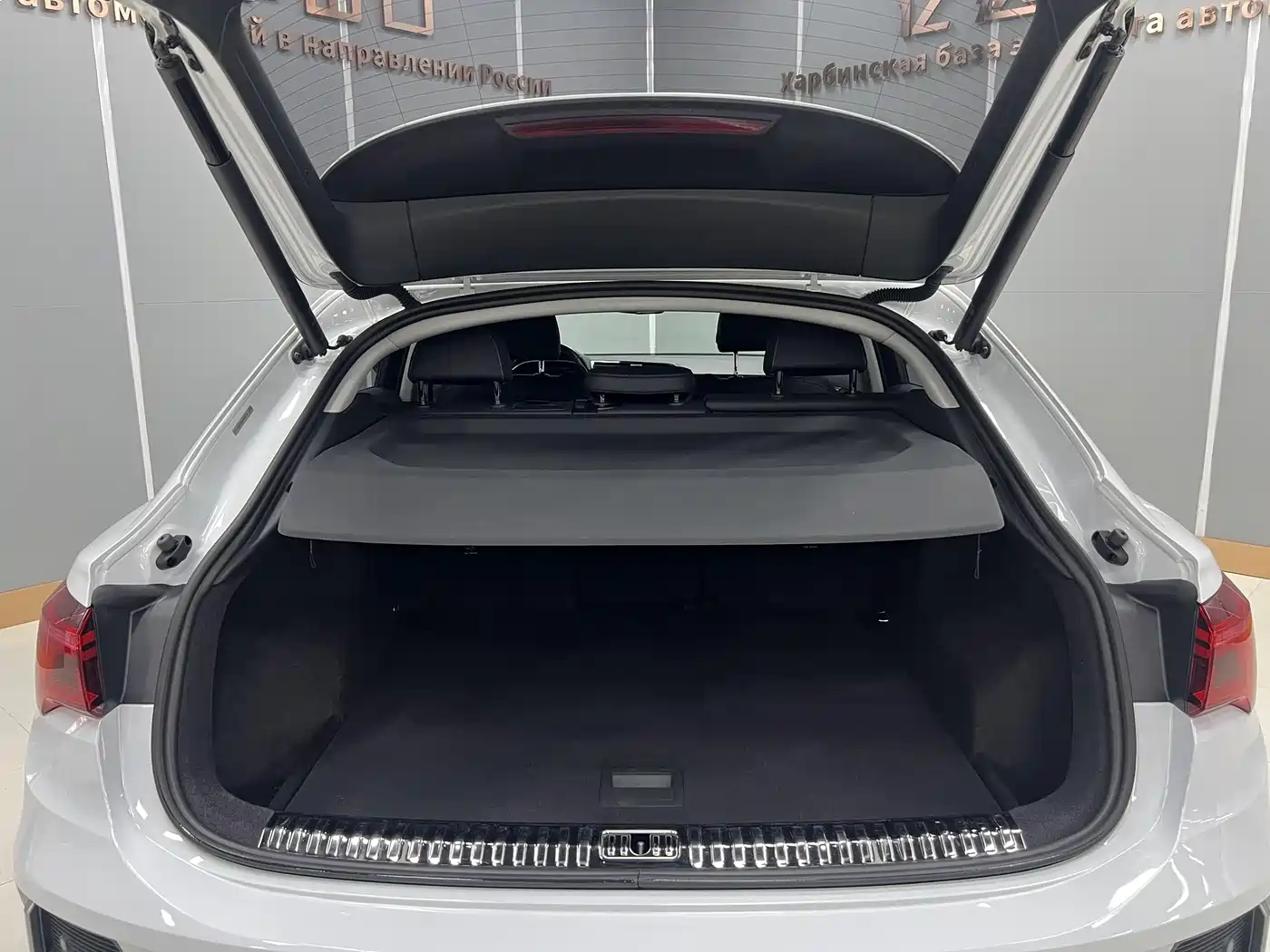 Audi Q3 Sportback 2022 35 TFSI Progressive фото 12
