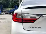 Фото 5 - Lexus ES