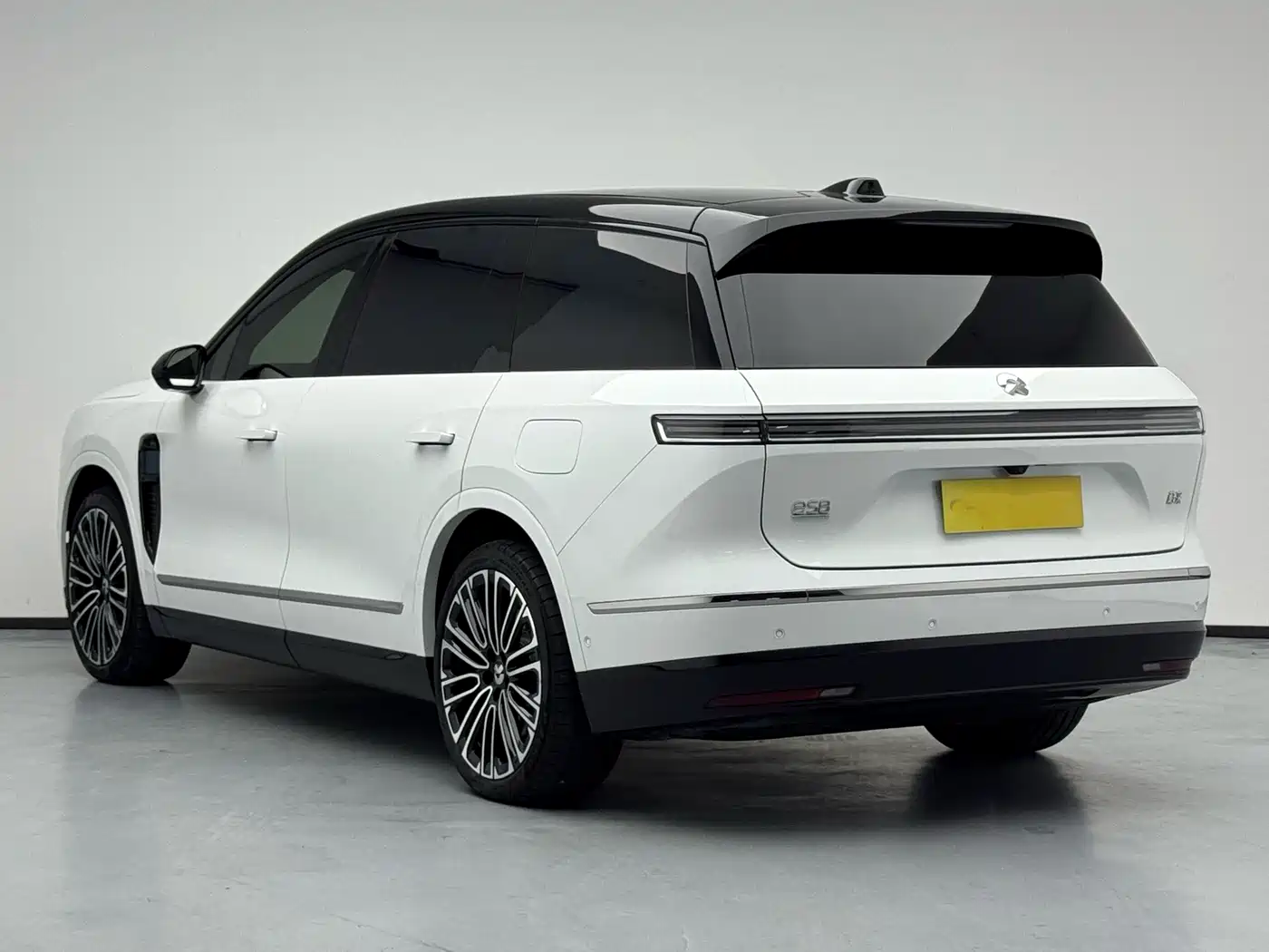 NIO ES8 2026 2025 Base Model