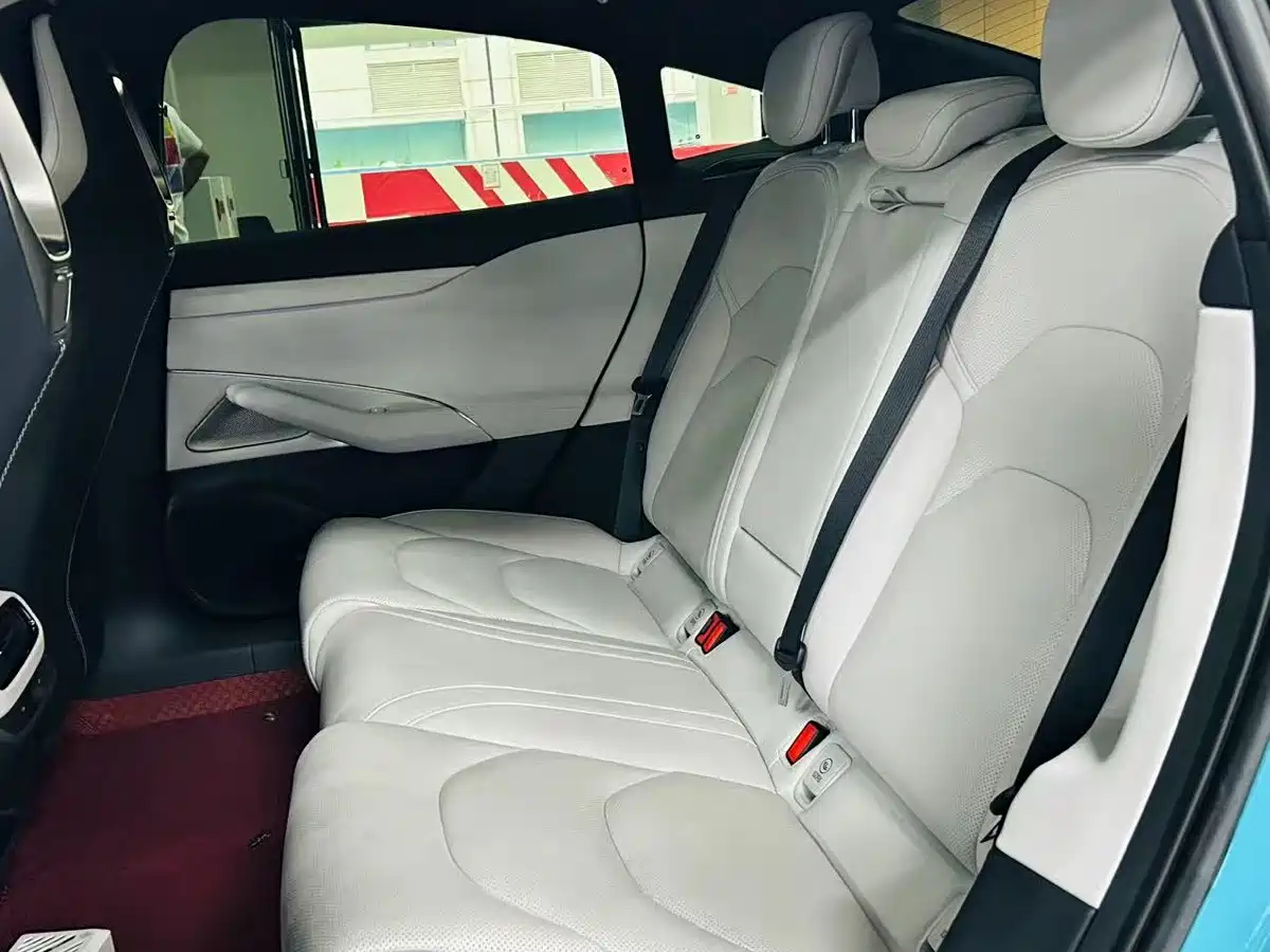 Xiaomi Auto Xiaomi SU7 2024 AWD Extended Range Advanced Smart Driving Max Edition фото 8