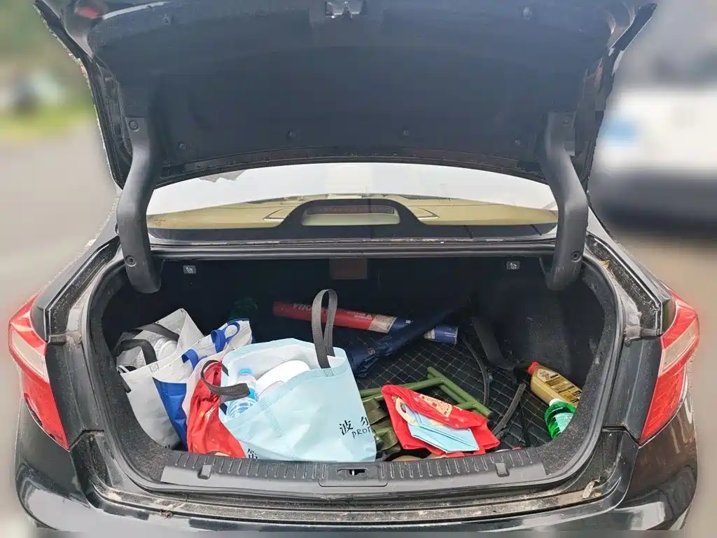 Haima M8 2018 2015 1.8T Automatic Comfort