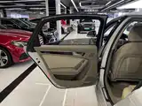 Фото 39 - Audi A4L