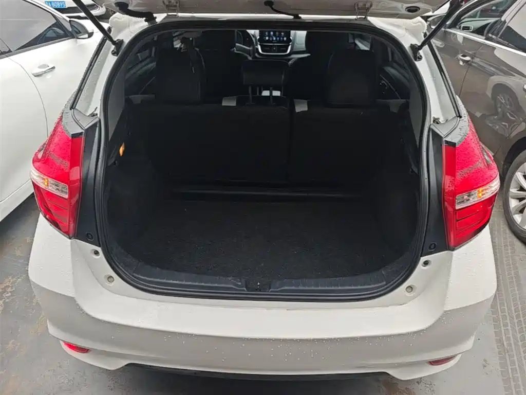 Toyota YARiS L Zhi Xuan 2016 Facelift 1.5E CVT Charming Edition фото 19