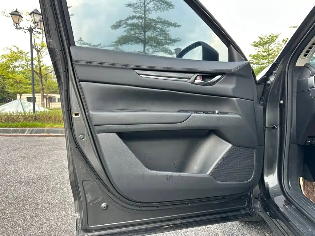 Фото 4 - Mazda CX-5