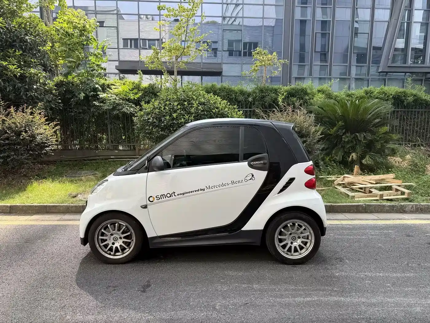 smart fortwo 2014 2014 1.0 MHD Hardtop New Year Special Edition
