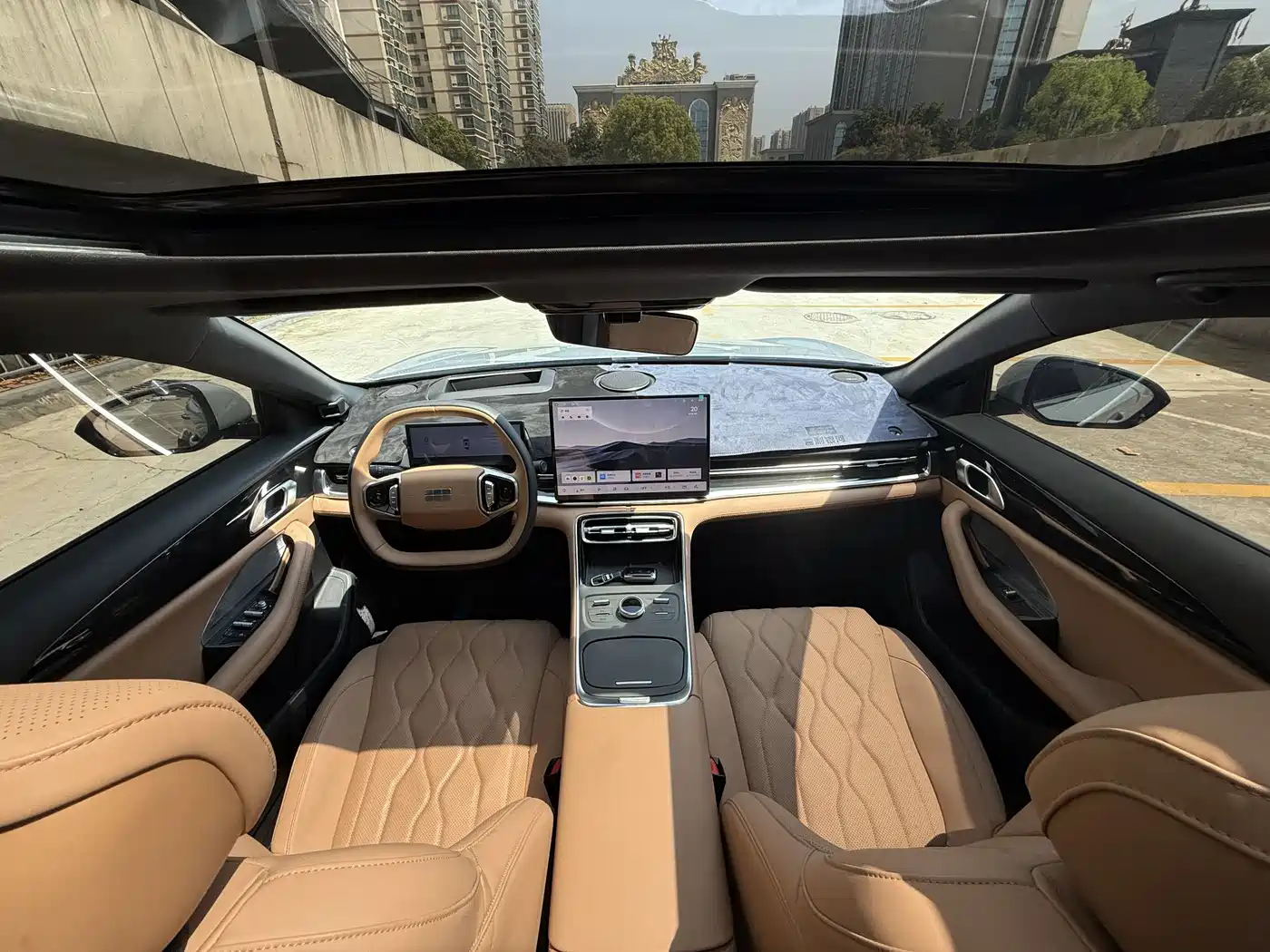 Geely Galaxy Galaxy A7 2025 EM-i 150km Explorer+ Edition фото 13