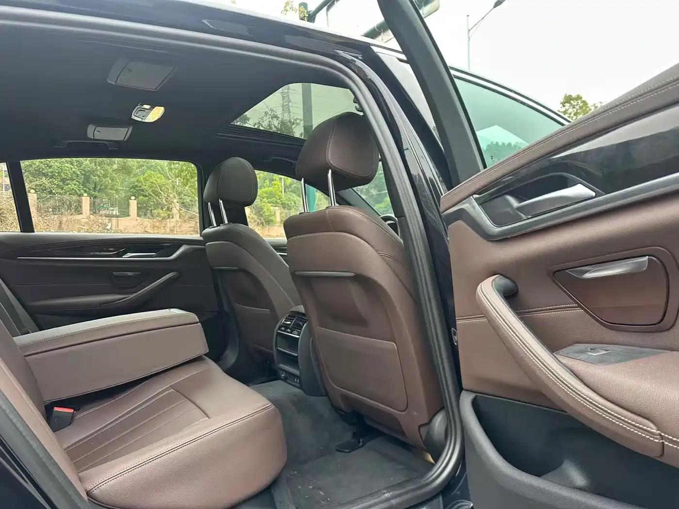 BMW 5 Series 2020 525Li M Sport Package фото 14