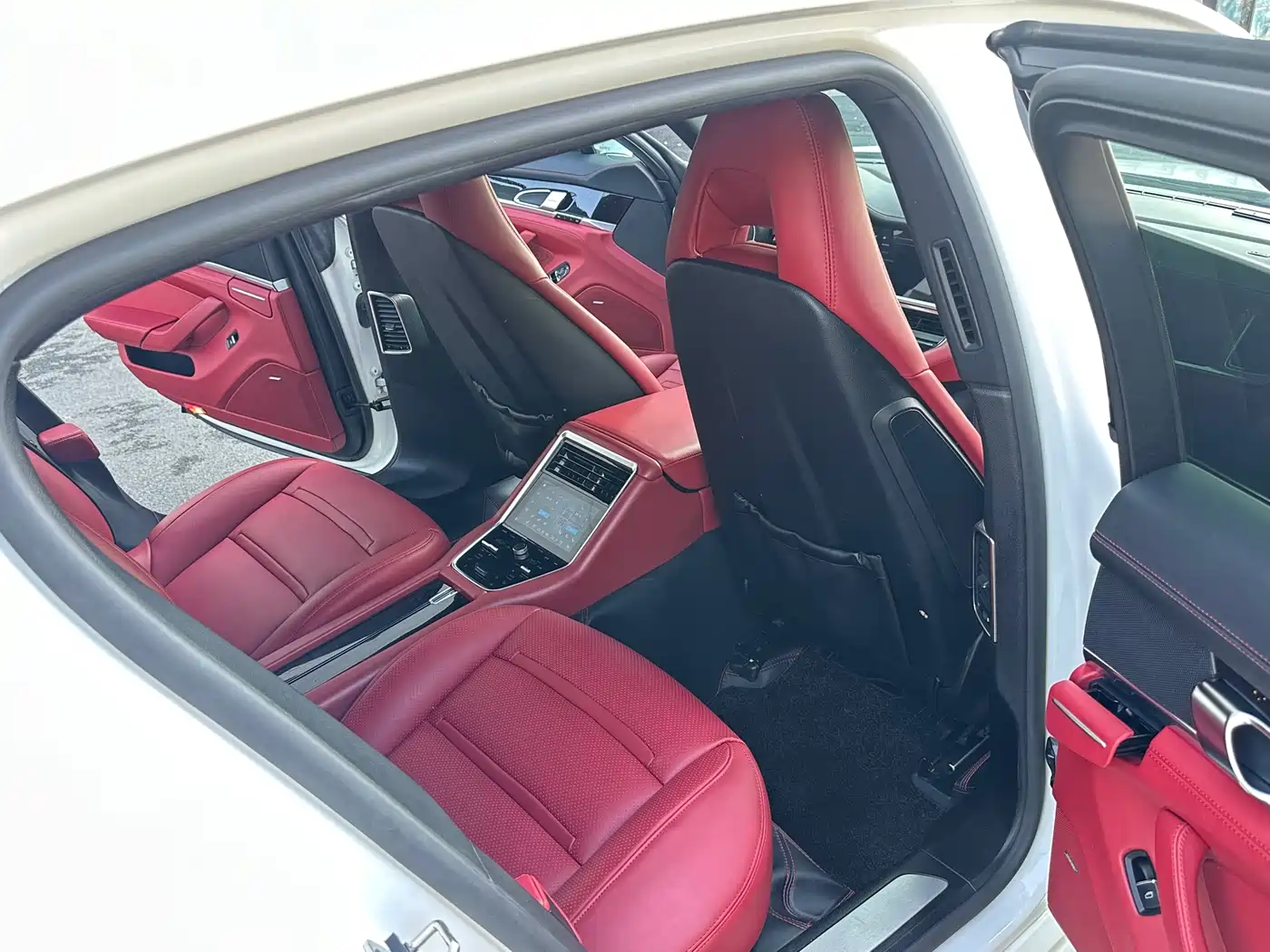 Porsche Panamera 2010 Panamera 3.6L фото 8