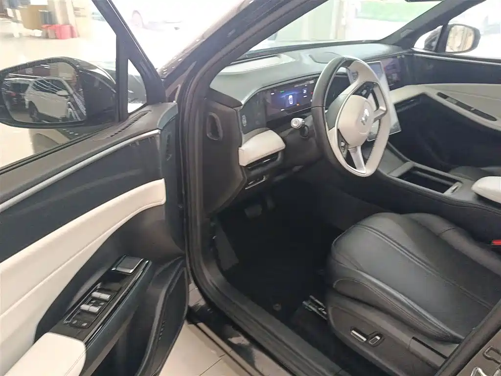 Geely Galaxy Galaxy L7 2023 1.5T 115km PLUS фото 16