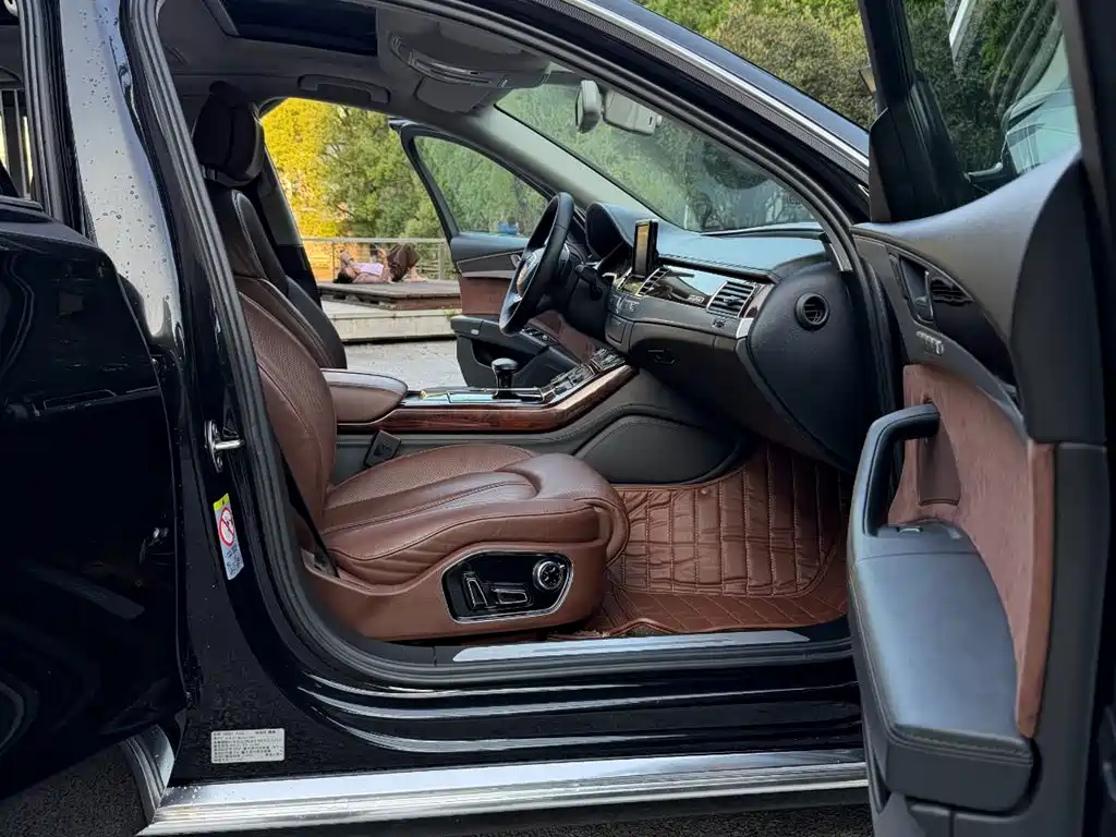 Audi A8 2013 A8L 45 TFSI quattro Luxury фото 12