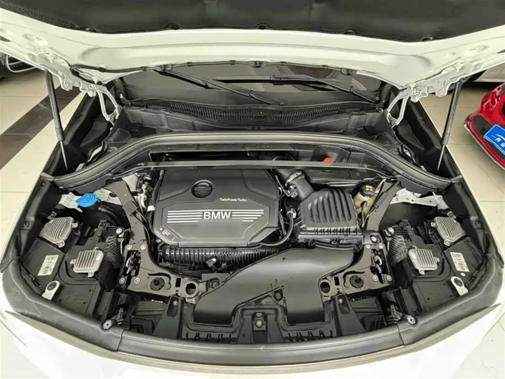 BMW X2 2021 sDrive25i Leading M Off-Road Package фото 16
