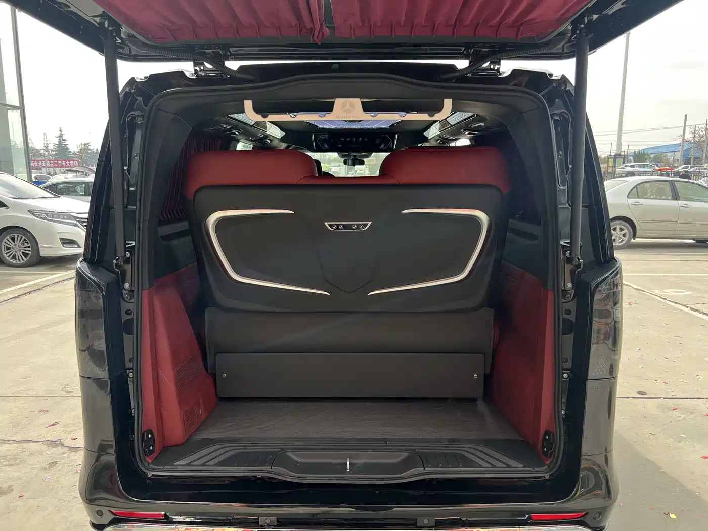 MERCEDES-BENZ VITO