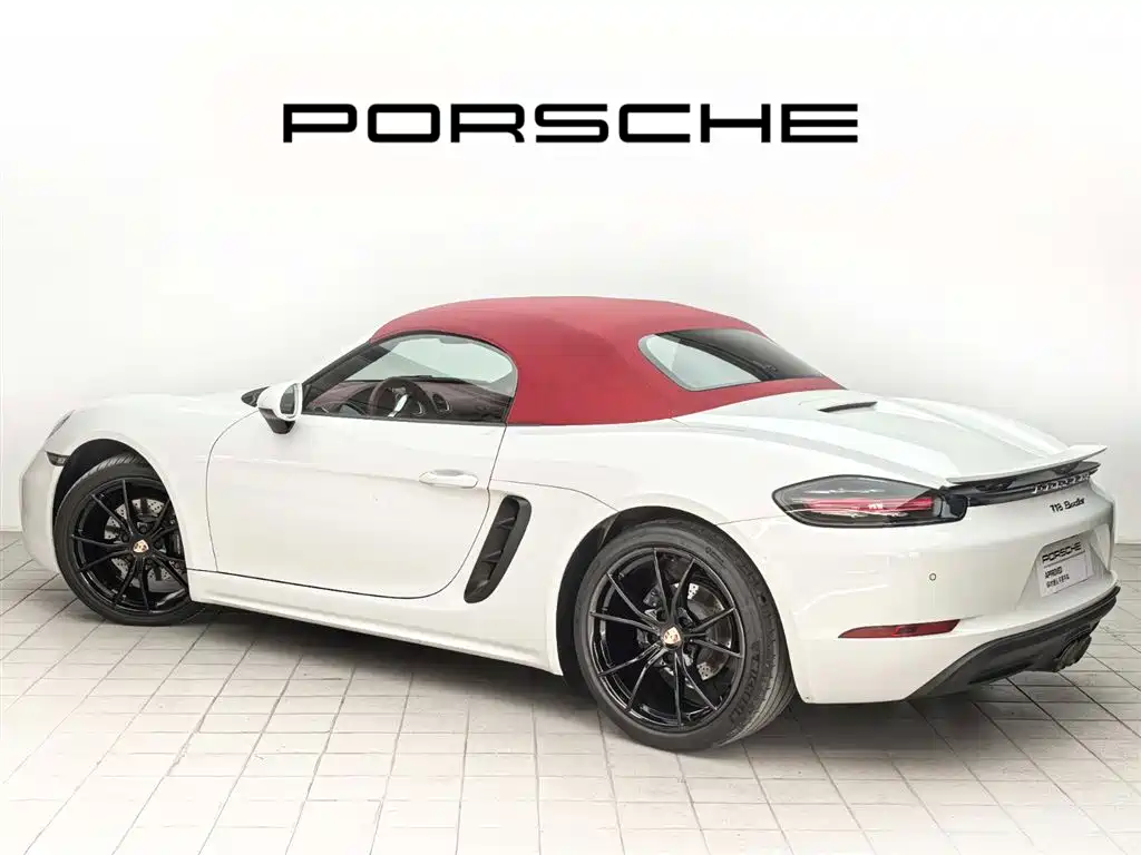 Porsche 718 2022 Boxster 2.0T фото 5