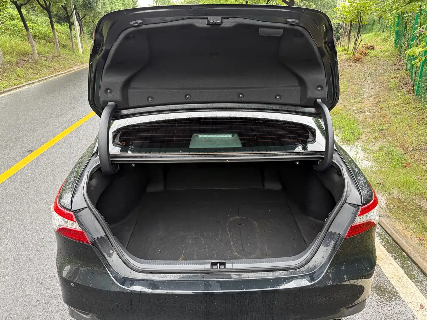 Toyota Camry 2022 2021 2.0G Luxury Edition