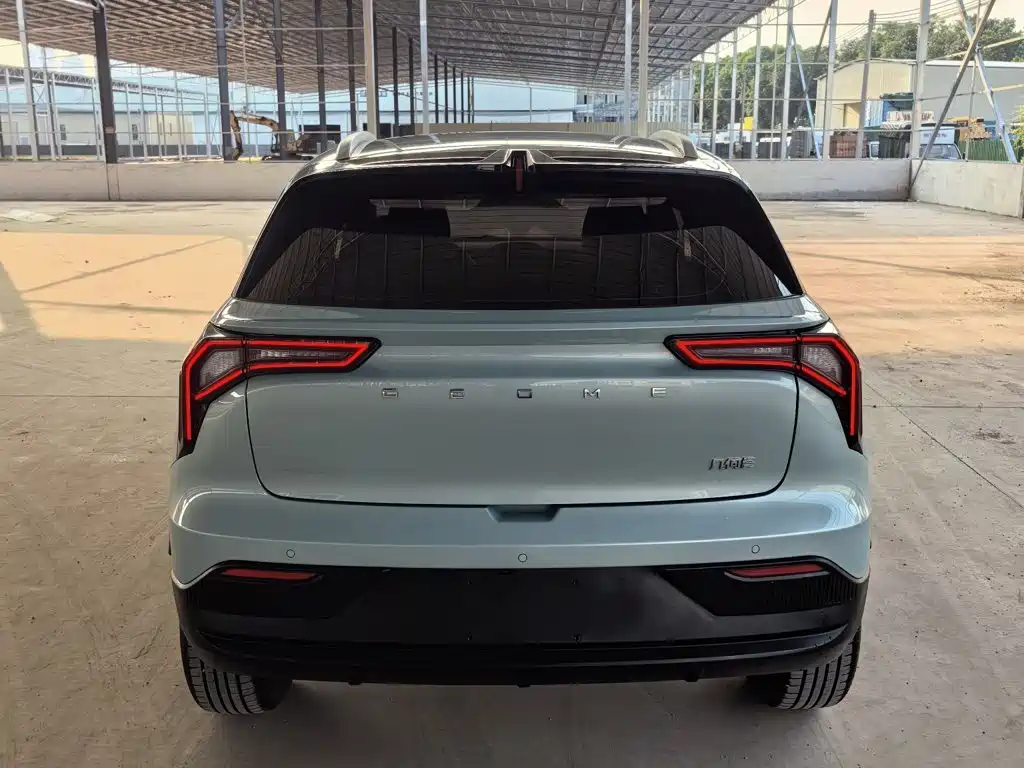 Geely Geometry E Firefly 2023 2024 Model 401km Fluorescent