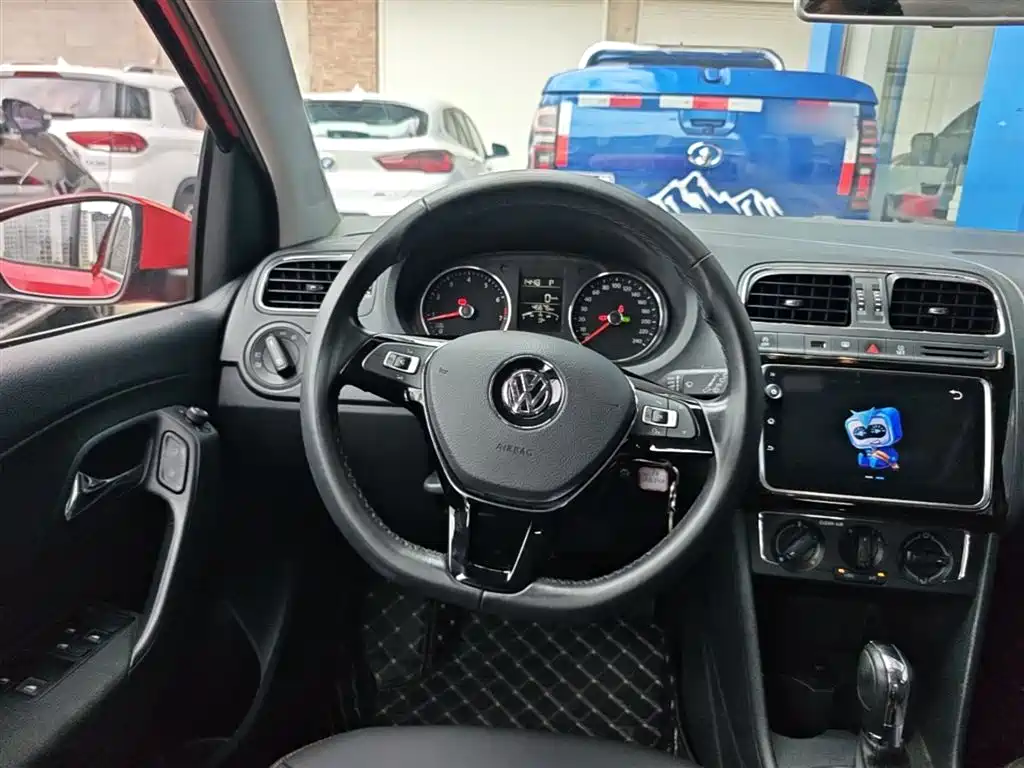 Volkswagen Polo 2018 1.5L Auto Comfort фото 11