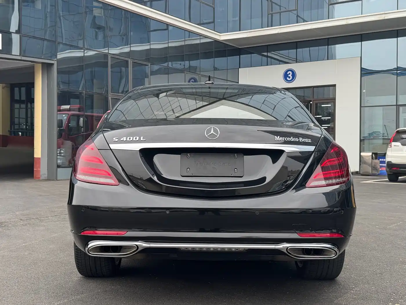 Mercedes-Benz S-Class 2016 S 320 L Business Edition фото 4