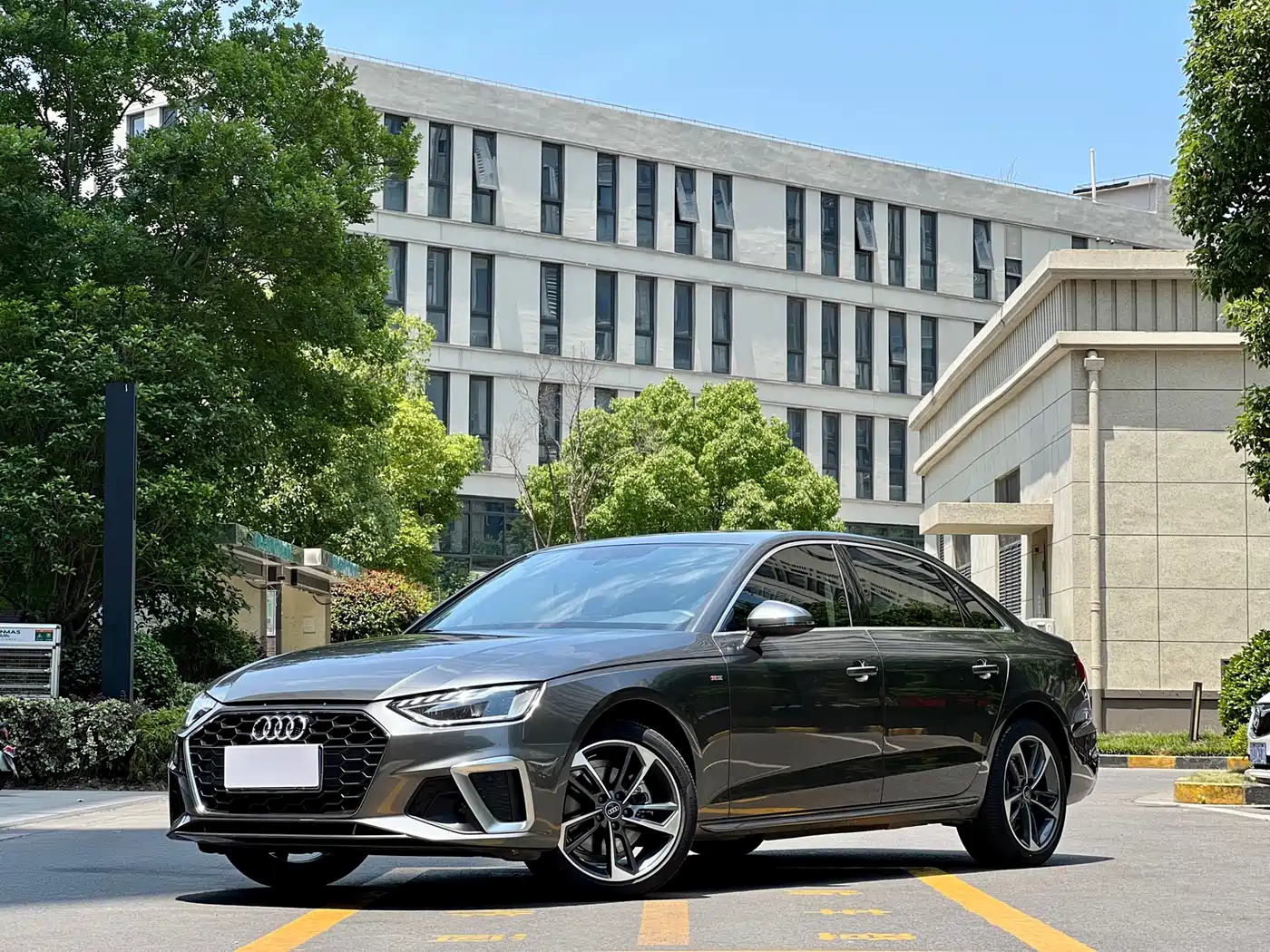 Audi A4L 2022 40 TFSI Fashion Dynamic
