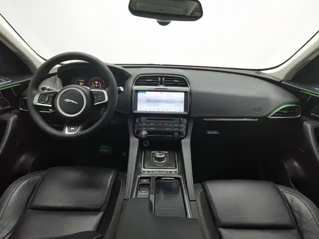 Jaguar F-PACE 2018 3.0 SC 4WD R-Sport Edition — фото 5