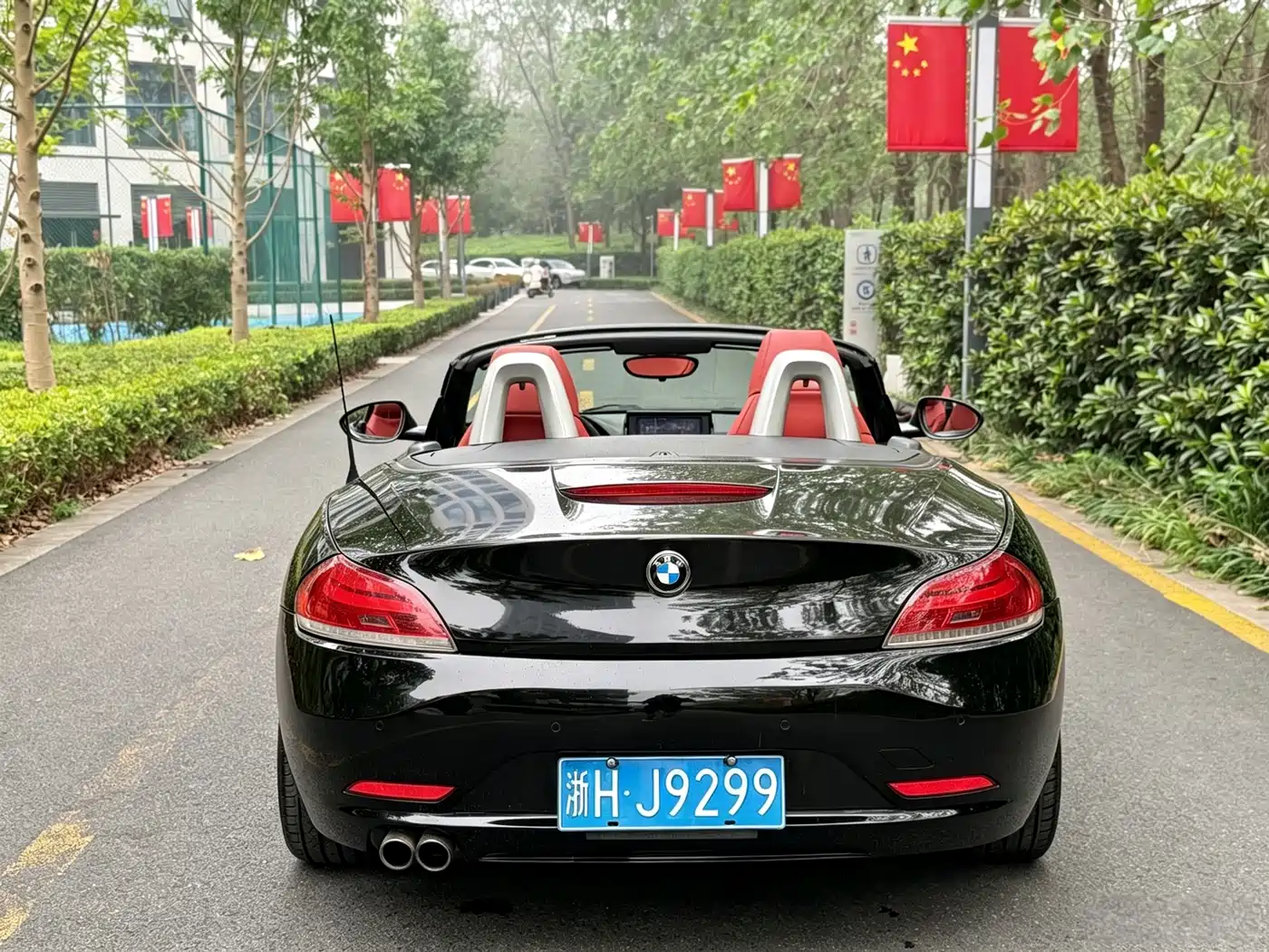 BMW Z4 2012 2012 sDrive28i Leading