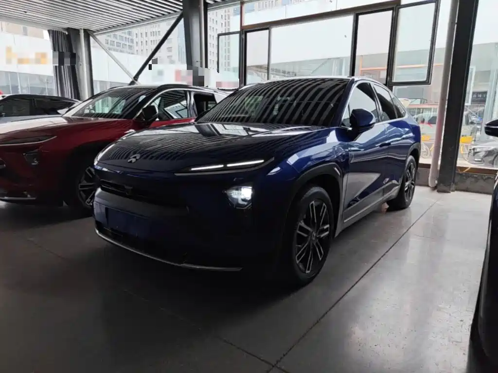 Photo 2 - NIO EC6