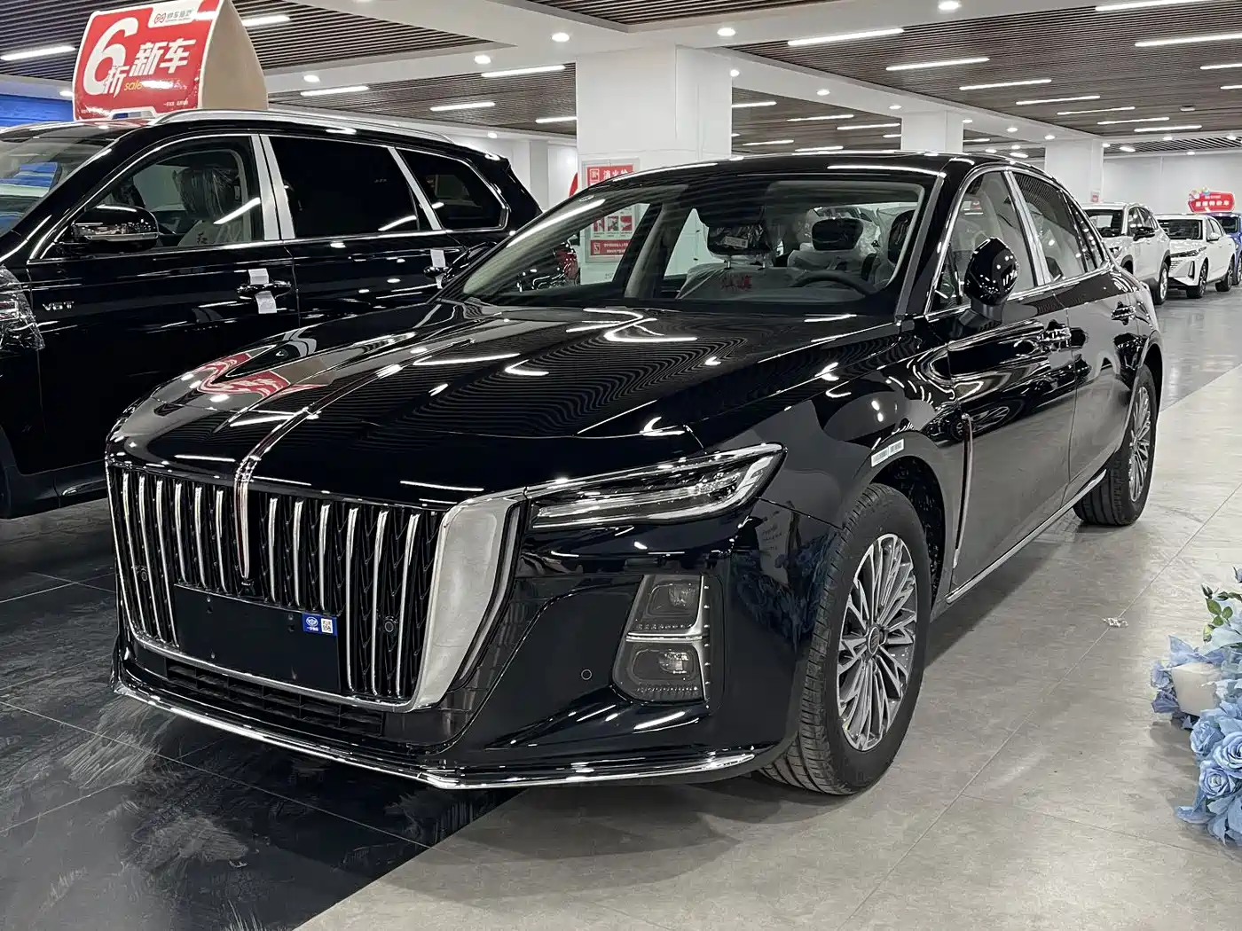 Hongqi H5 2025 1.5T DCT Flag Rhythm 500,000 Units Memorial Edition