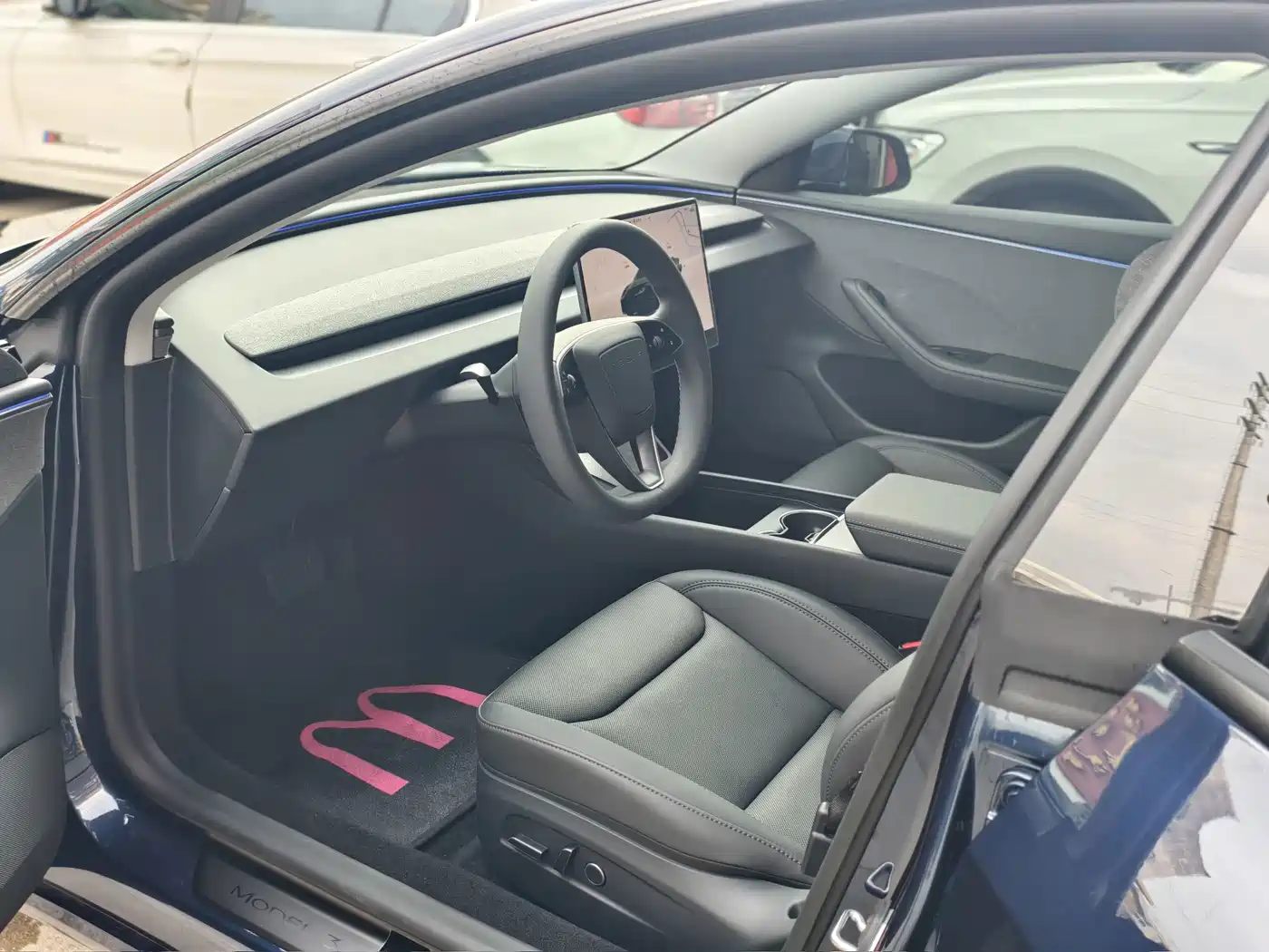 Tesla Model 3 2026 2025 Model Year Facelift Rear-Wheel Drive